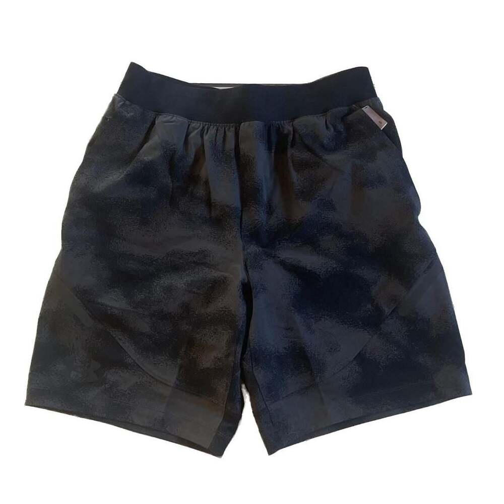 Under Armour Men's Camo Training Shorts, Gray/Black Athletic Wear, Size M
